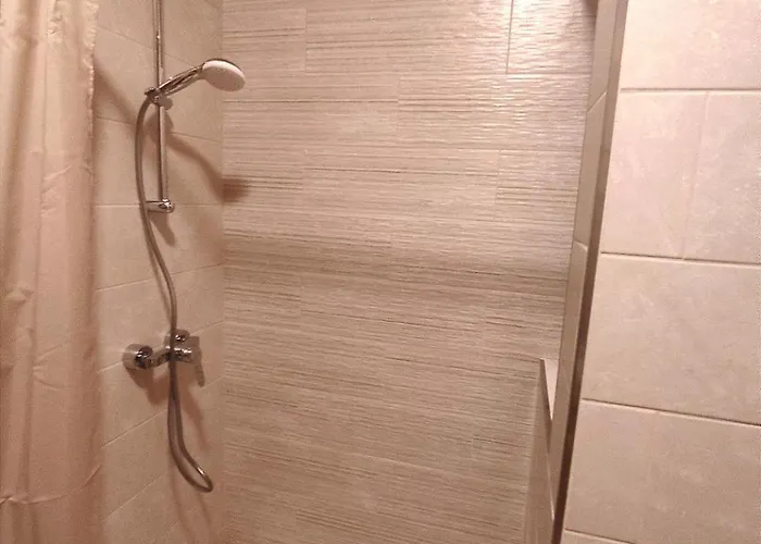 Swieqi 3 Bedroom Apartamento *