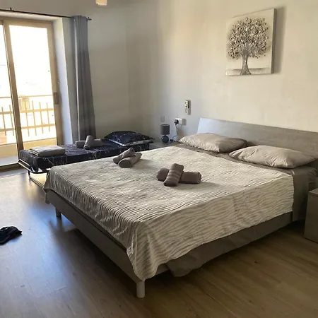 アパート Swieqi 3 Bedroom Saint Julian's